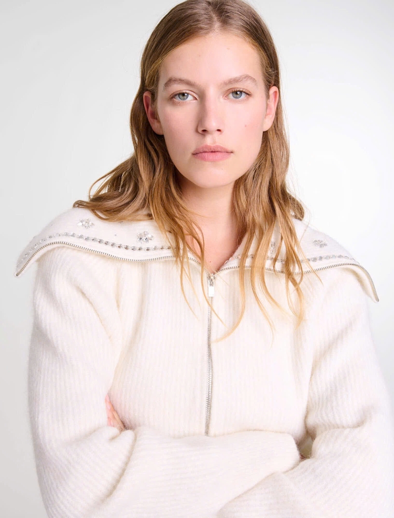 Áo khoác cardigan cổ đính trang sức