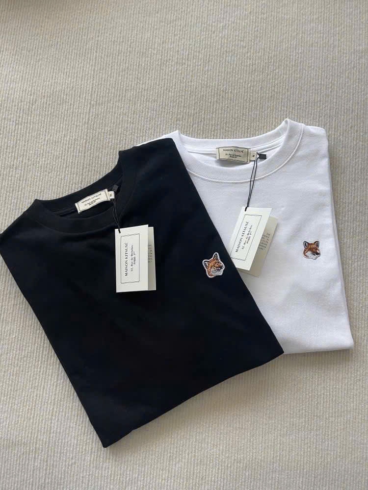 Tshirt Maison Kitsune trơn cổ tròn