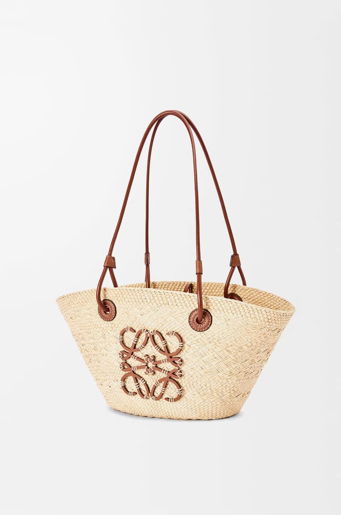 Túi Anagram Basket nhỏ làm từ lá cọ iraca và da bê