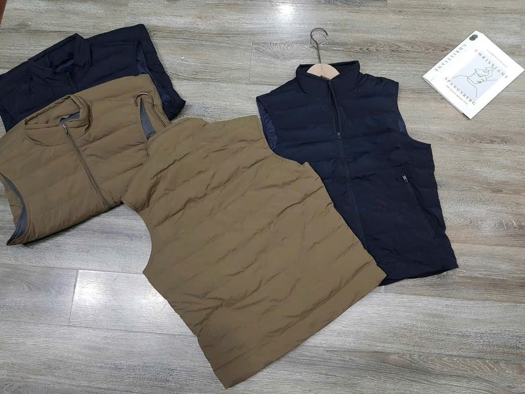 Áo khoác phao mỏng cộc tay cổ trụ