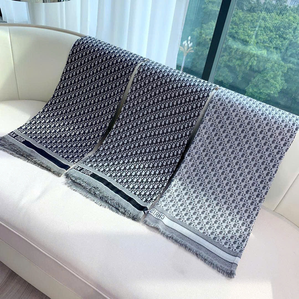Khăn DIOR hoạ tiết monogram 42% wool 42% silk 16 cotton