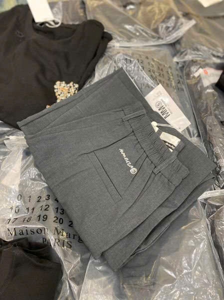 Quần suông Maison Margiela lưng chun 2 màu