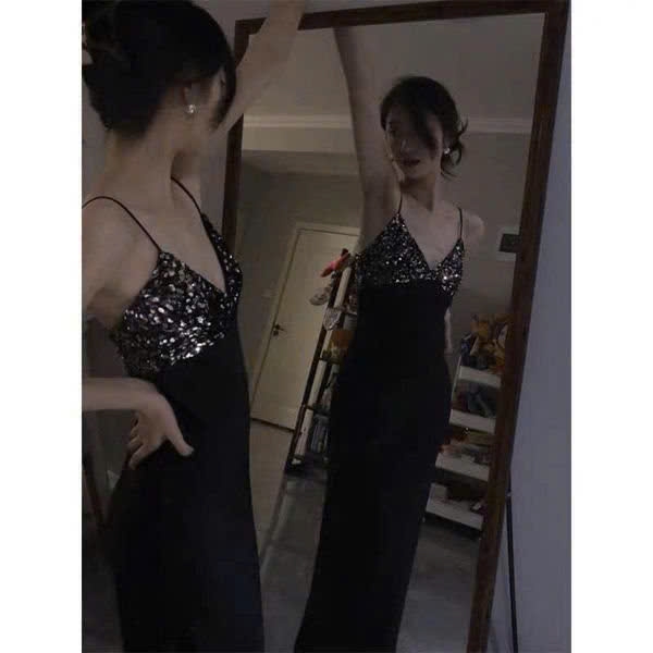 Váy lụa Zara 2 dây đính kim sa