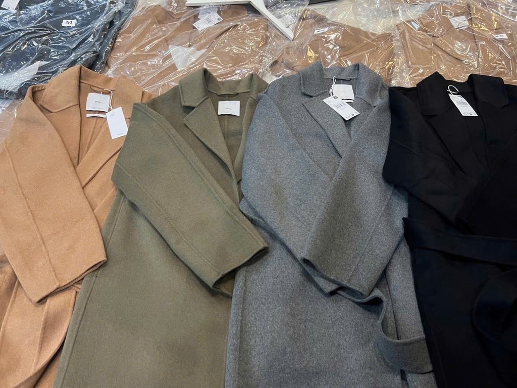Longcoat MNG dạ ép kèm belt