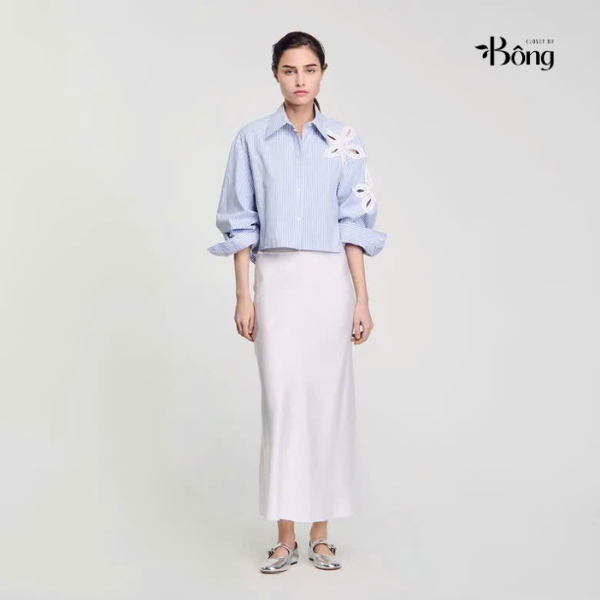Áo sơ mi kẻ sọc phối hoa