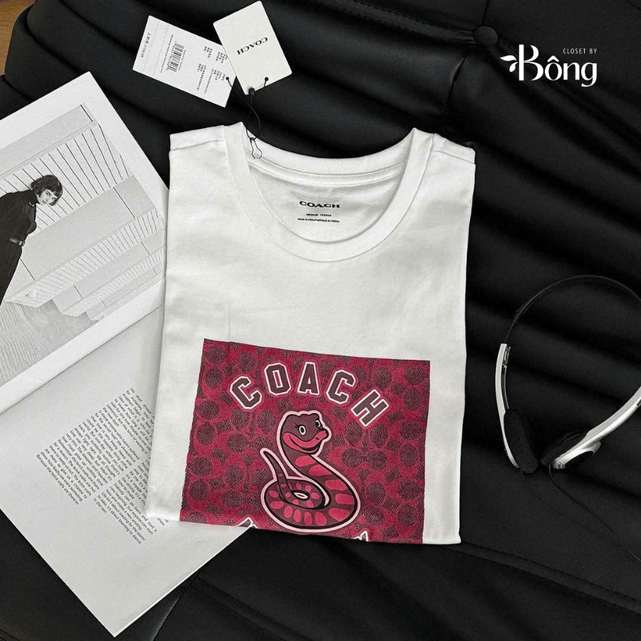 Tshirt COACH màu trắng logo snake