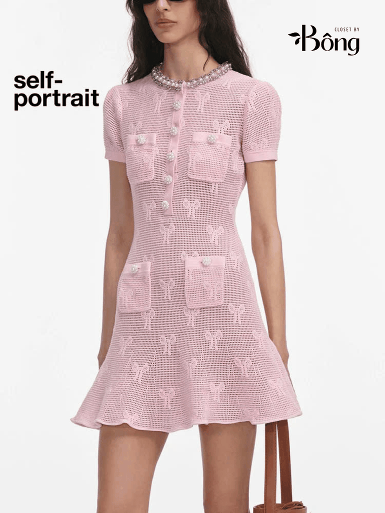 Váy Sel-Portrait len lưới hồng đuôi cá cổ đá ngọc trai
