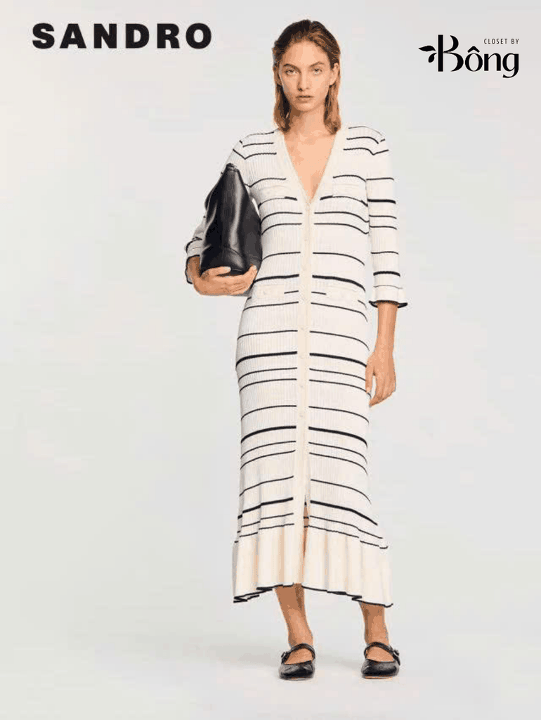 Maxi Sandro dệt kim kẻ ngang tay lỡ viền bèo cổ V
