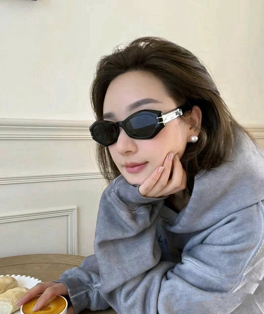 CDior B1U cat-eye acetate and gold-tone sunglasses