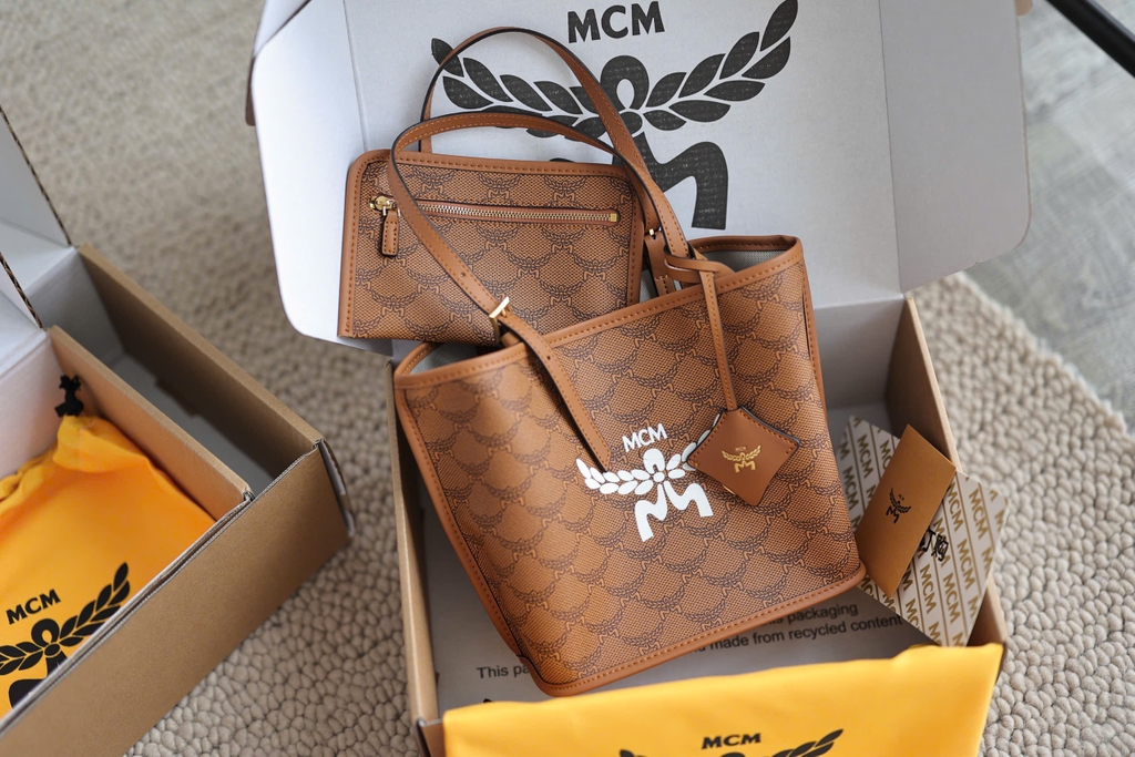 Túi MCM mini tote