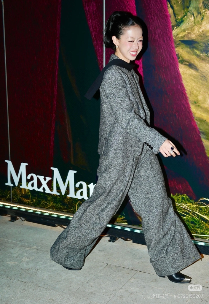 Blazer dạ xương cá MaxMara slimfit