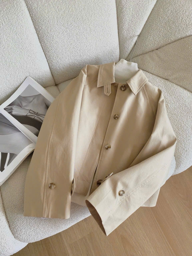 ÁO KHOÁC TRENCH COAT NGẮN OVERSIZED CÓ CẦU VAI