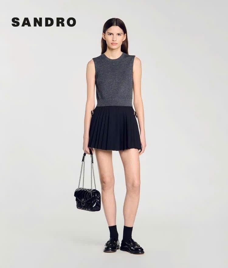 Gile Sandro cổ tròn