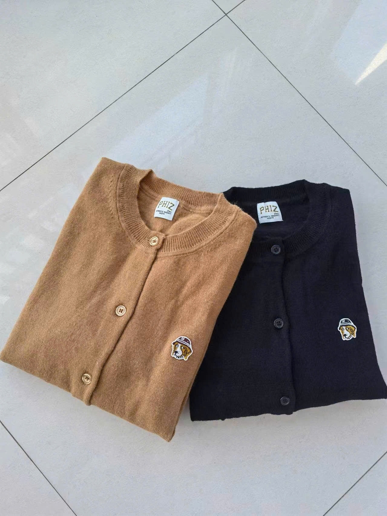 Cardigan Hazzys logo nổi 2 màu