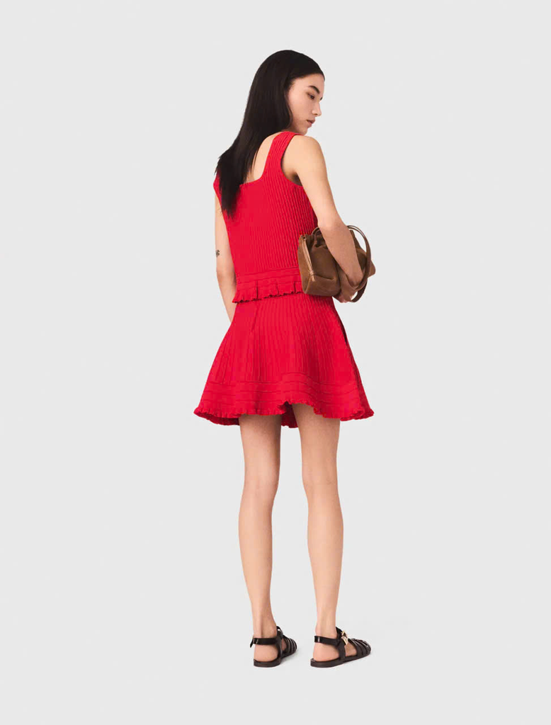 Áo len xếp nếp