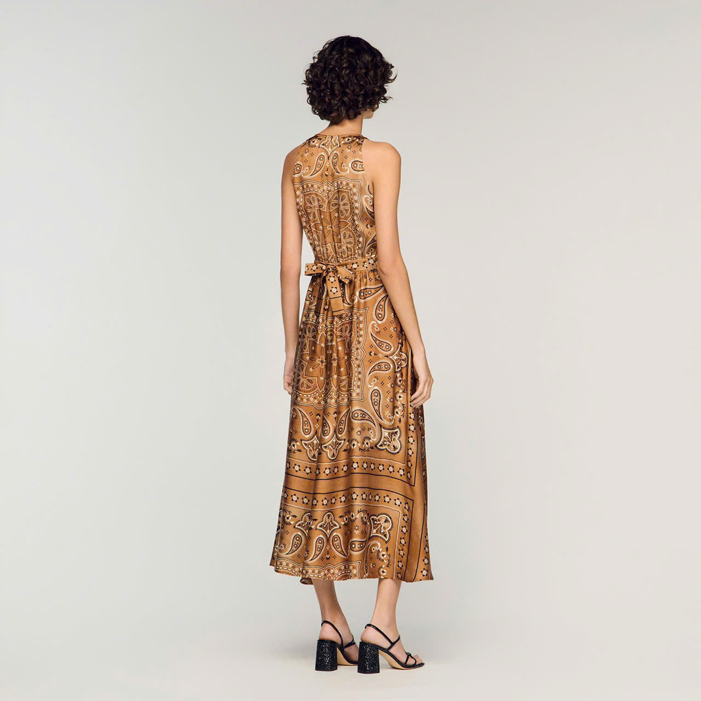 VÁY MAXI IN HỌA TIẾT KHĂN RẰN