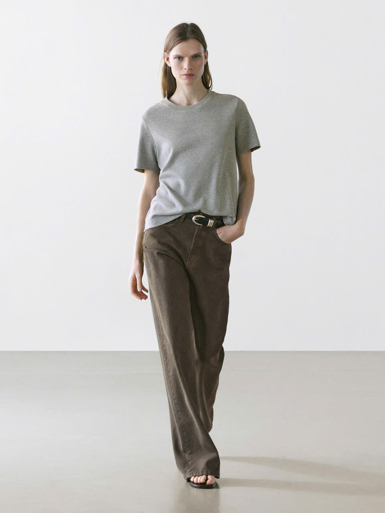 ÁO THUN 100% COTTON VỚI CHI TIẾT ĐƯỜNG MAY