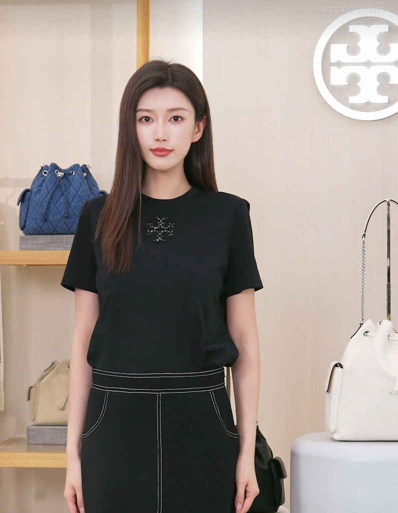 Tshirt TORY BURCH logo đính đá
