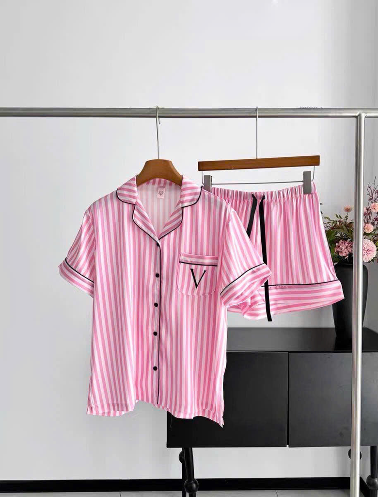 Victoria's Secret Satin Pajama Set quần ngắn