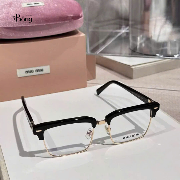Kính Miumiu gọng vuông mắt đen viền vàng Sz54