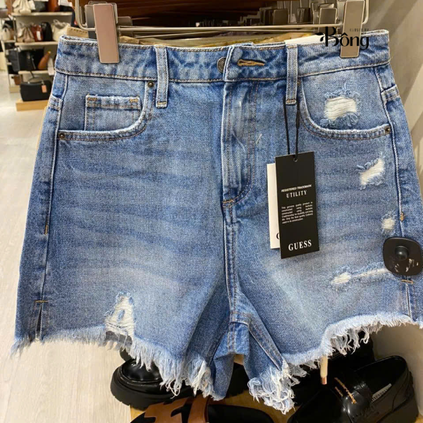 Short denim GUESS gấu tua rua