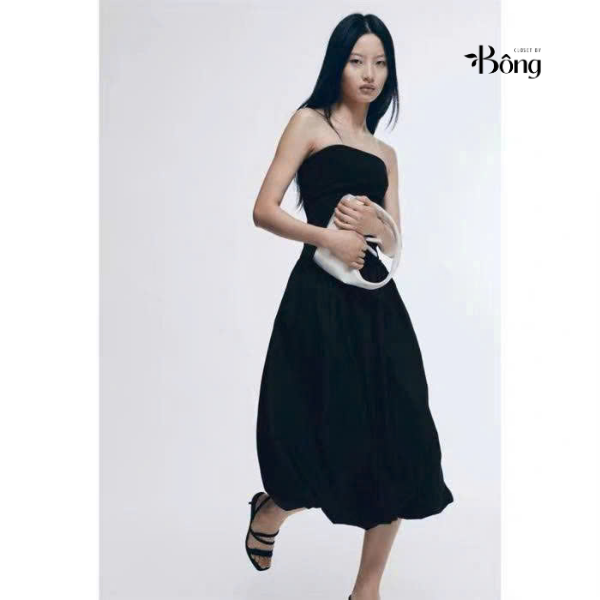 Váy quây COS bí ngô màu đen