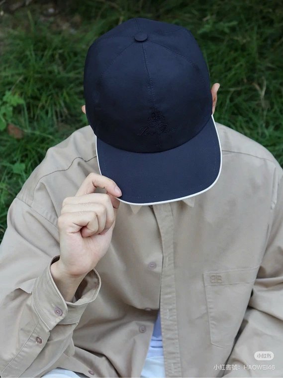 Mũ lưỡi trai Loropiana