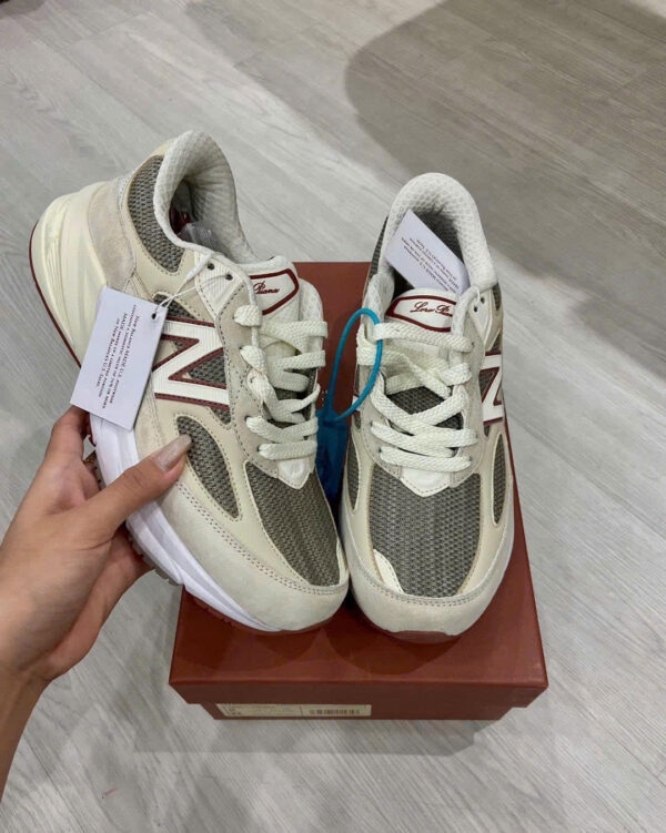 Sneacker LoroPiana collab NB