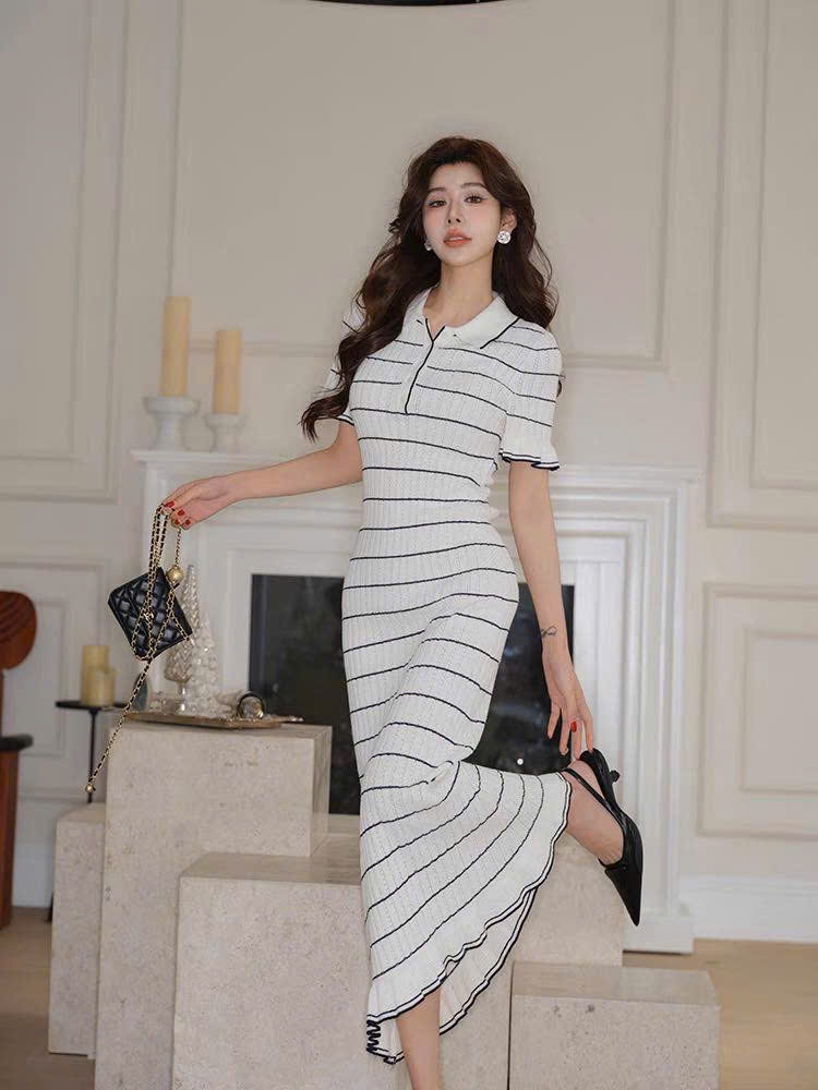 Đầm maxi dệt kim cổ polo
