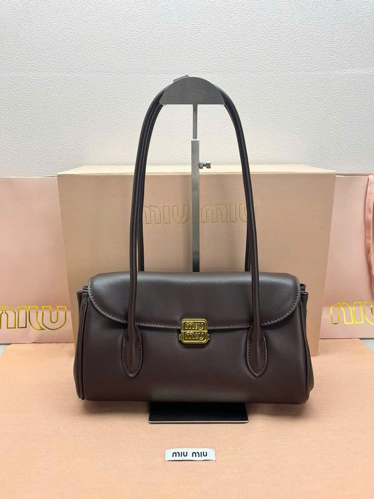 Túi Miumiu chữ nhật quai dài da trơn 3 màu