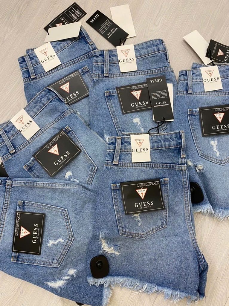 Short denim GUESS gấu tua rua