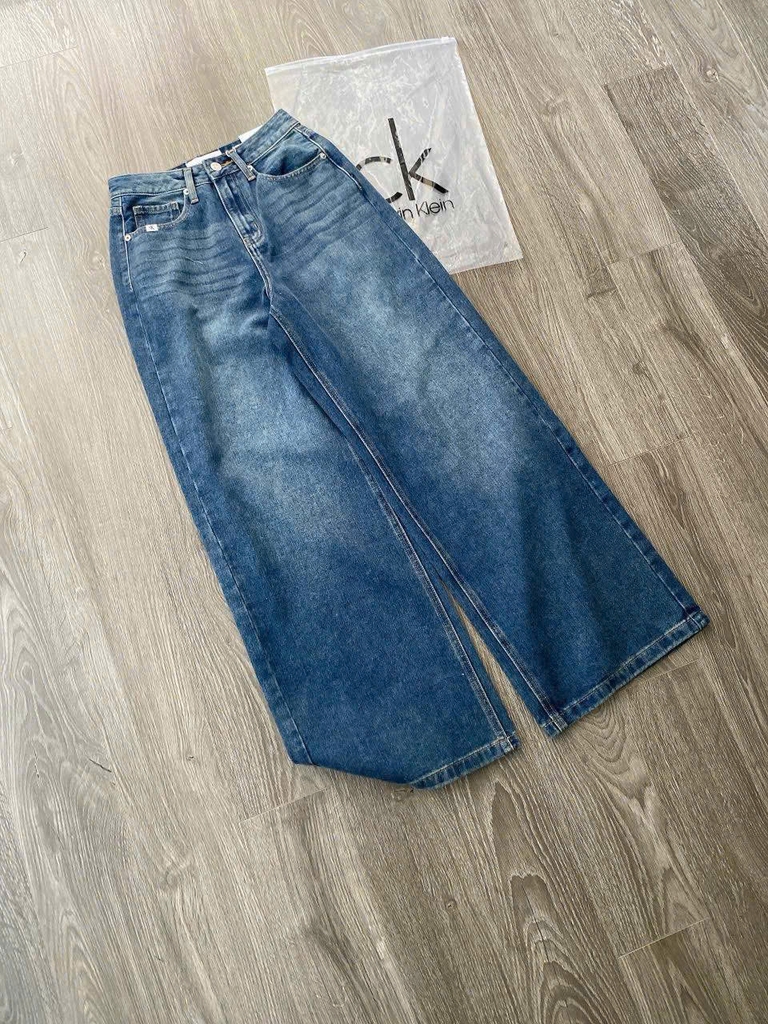 Quần denim CK dáng suông 2 màu