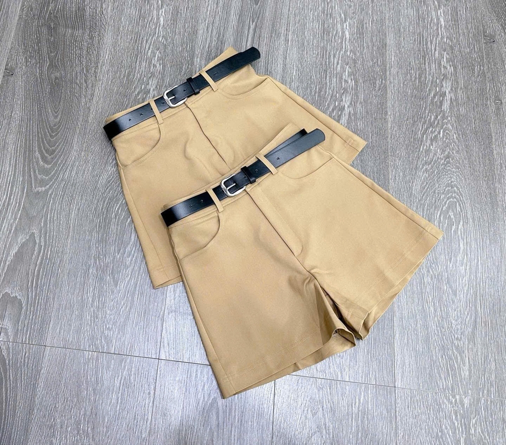 Quần short khaki CK màu beirge kèm belt co giãn 4 chiều