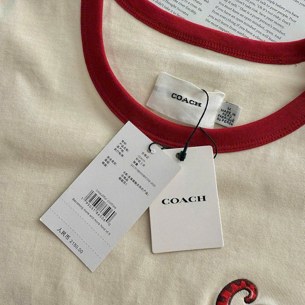 Tshirt COACH  thêu logo ngực