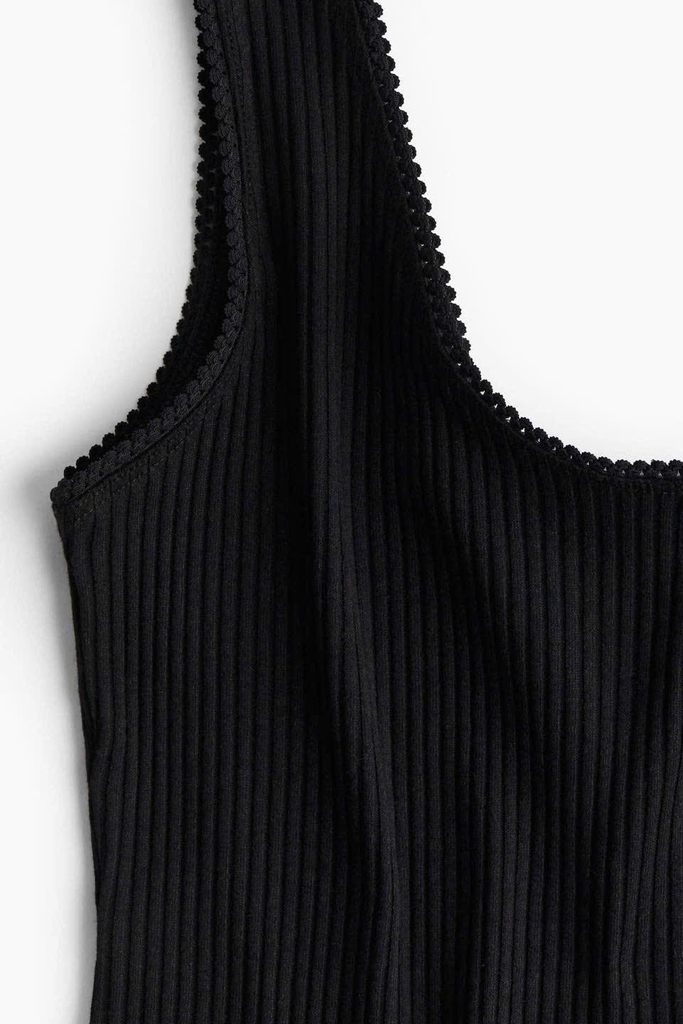 Áo thun tăm H&M viền ren 4 màu