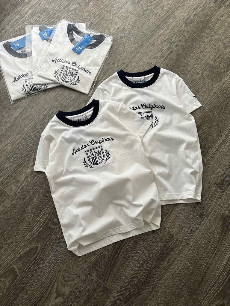 Tshirt ADIDAS trắng thêu ren chỉ đen