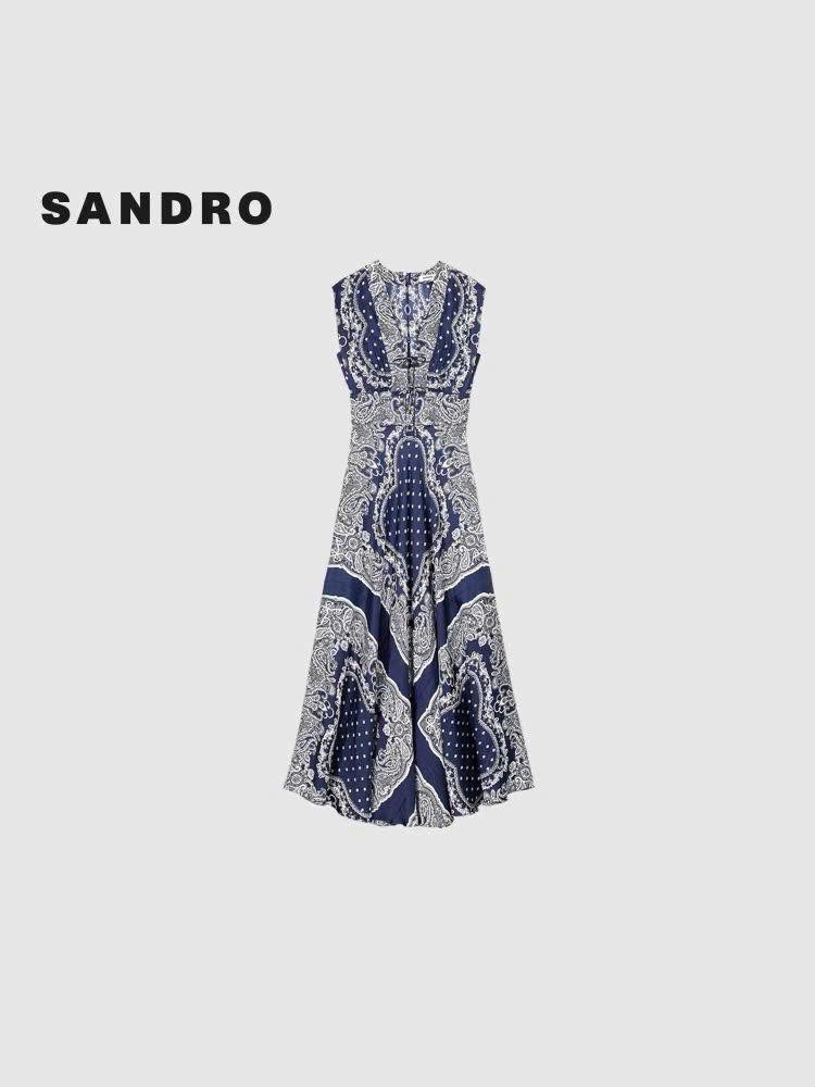 Váy maxi Sandro sát nách họa tiết thổ cẩm navy cổ V