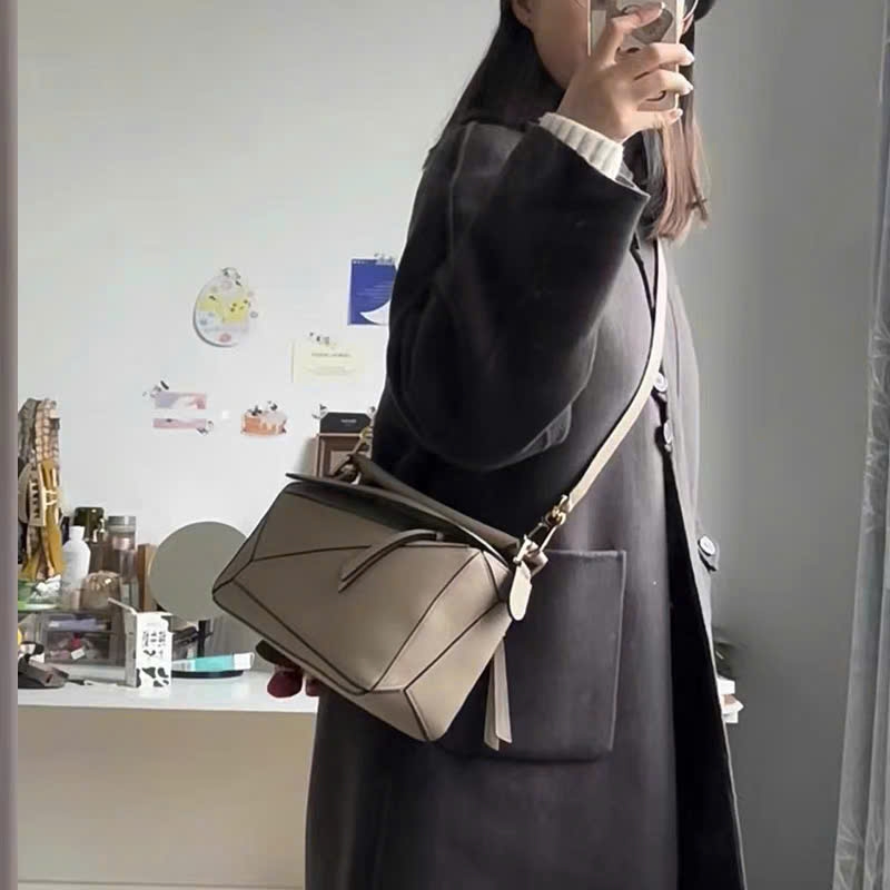 Túi Loewe đeo vai bằng da Puzzle Edge