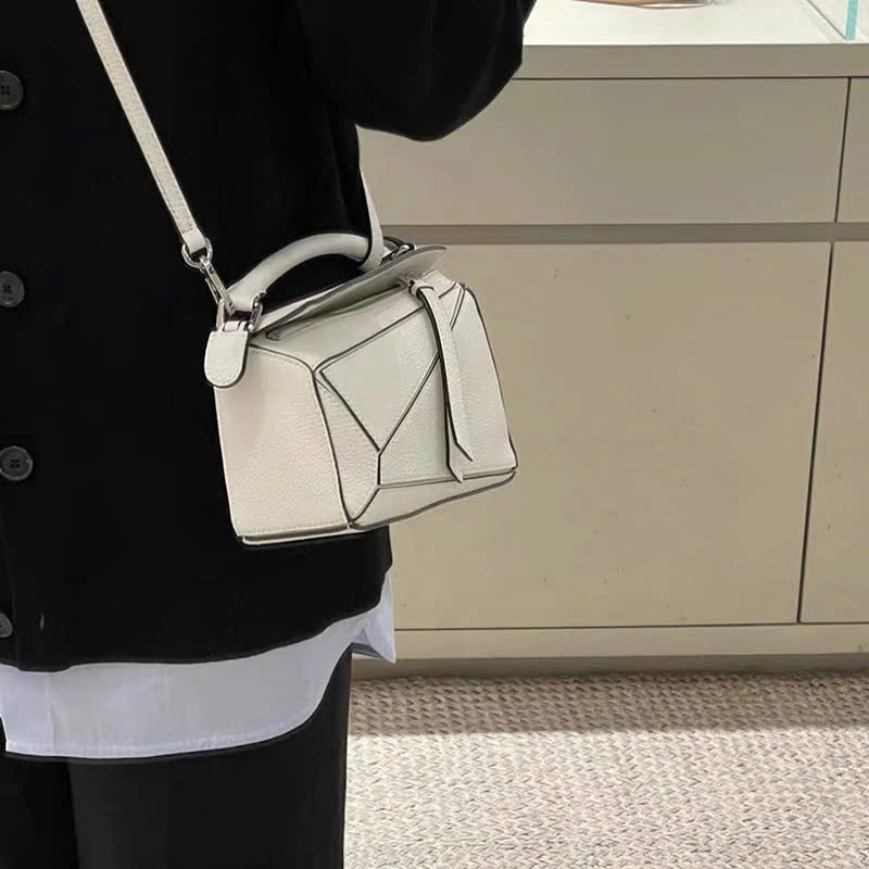 Túi Loewe đeo vai bằng da Puzzle Edge