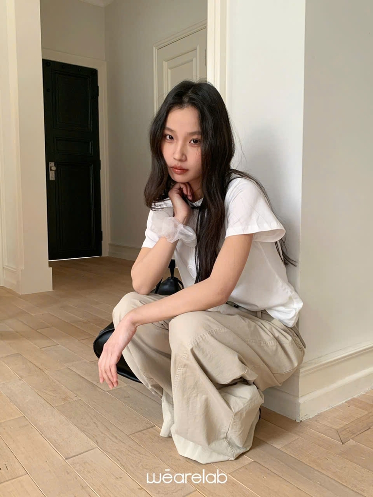 Croptop LOEWE cổ tròn 7 màu
