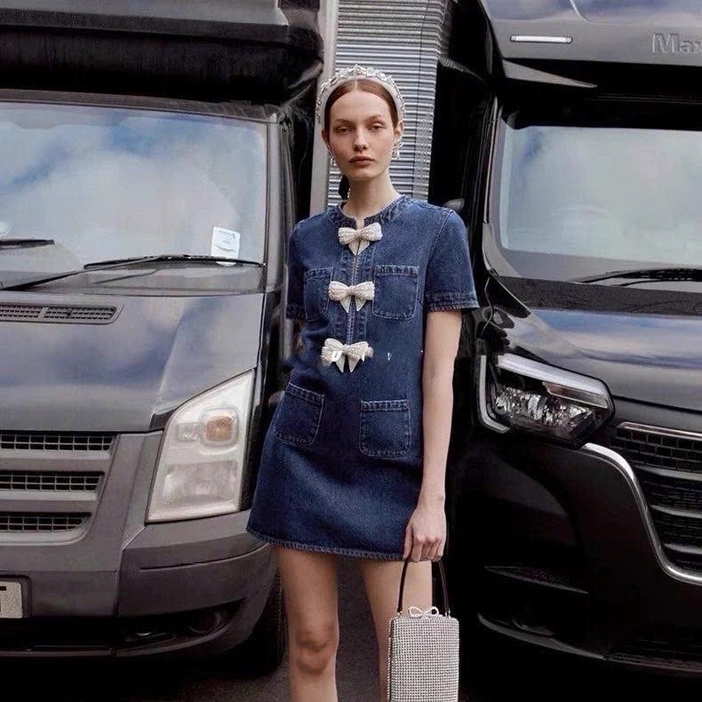 VÁY MINI DENIM NƠ