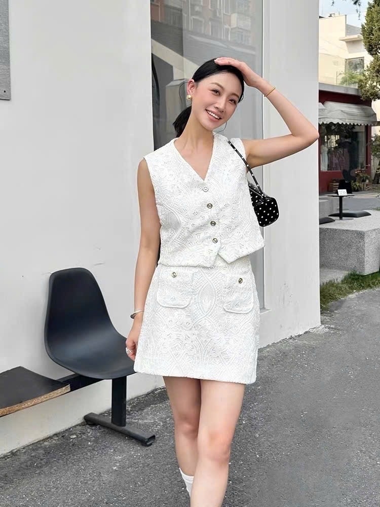 SET GILE REN VIỀN CỔ VEST