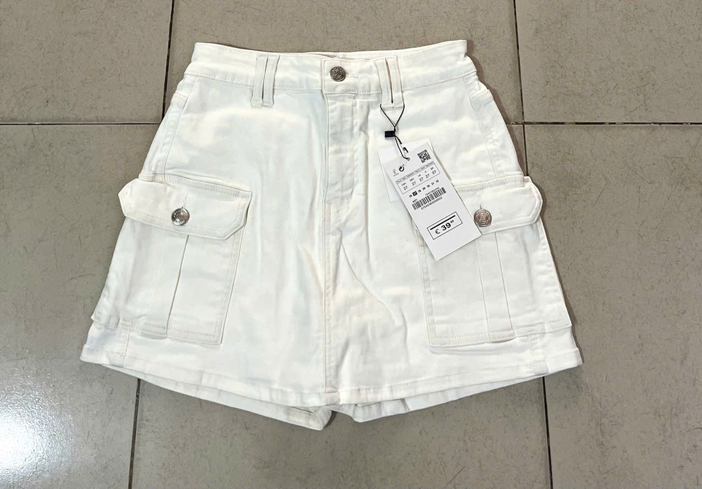 Short váy Zara chất denim co giãn 2 túi hộp
