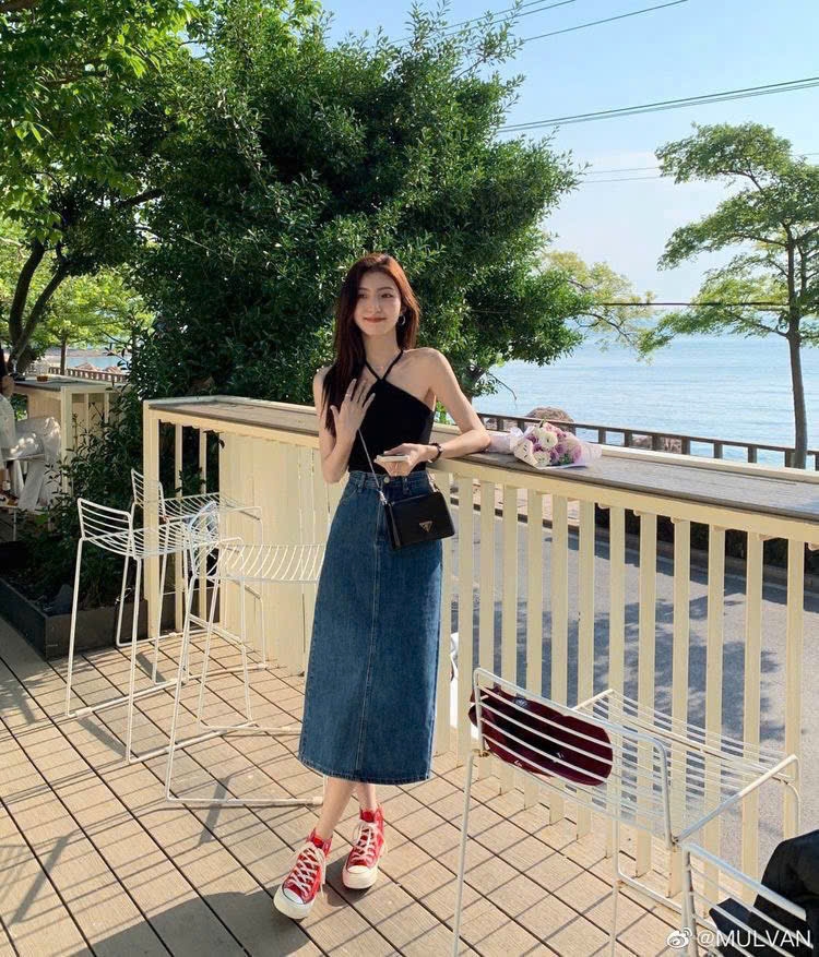 Chân váy midi denim Zara