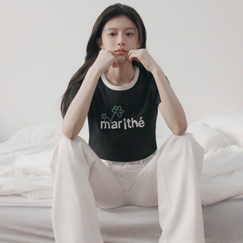 Tshirt Marithe Francois viền cổ