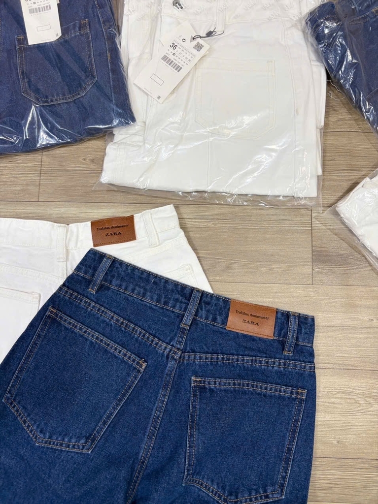 Quần Zara denim suông dáng lửng