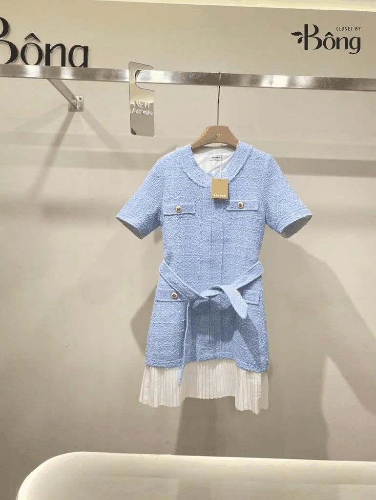 Váy dạ Sandro cộc tay 4 túi trước màu xanh kèm belt chân xếp ly