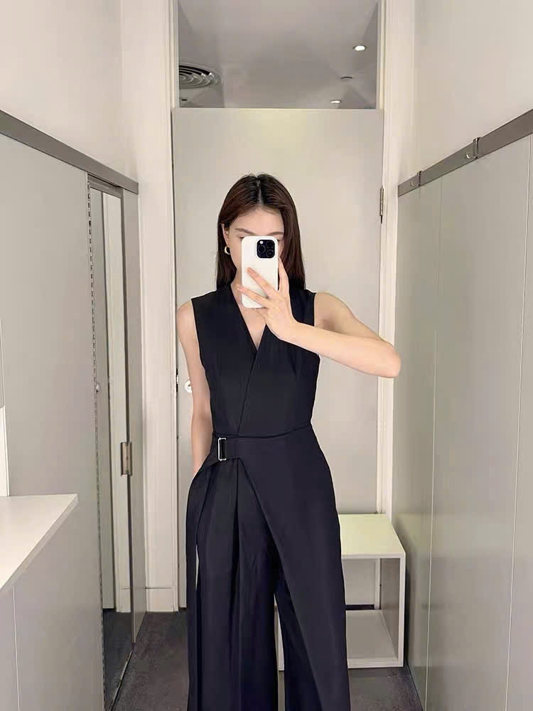 Jumsuit COS sát nách kèm belt