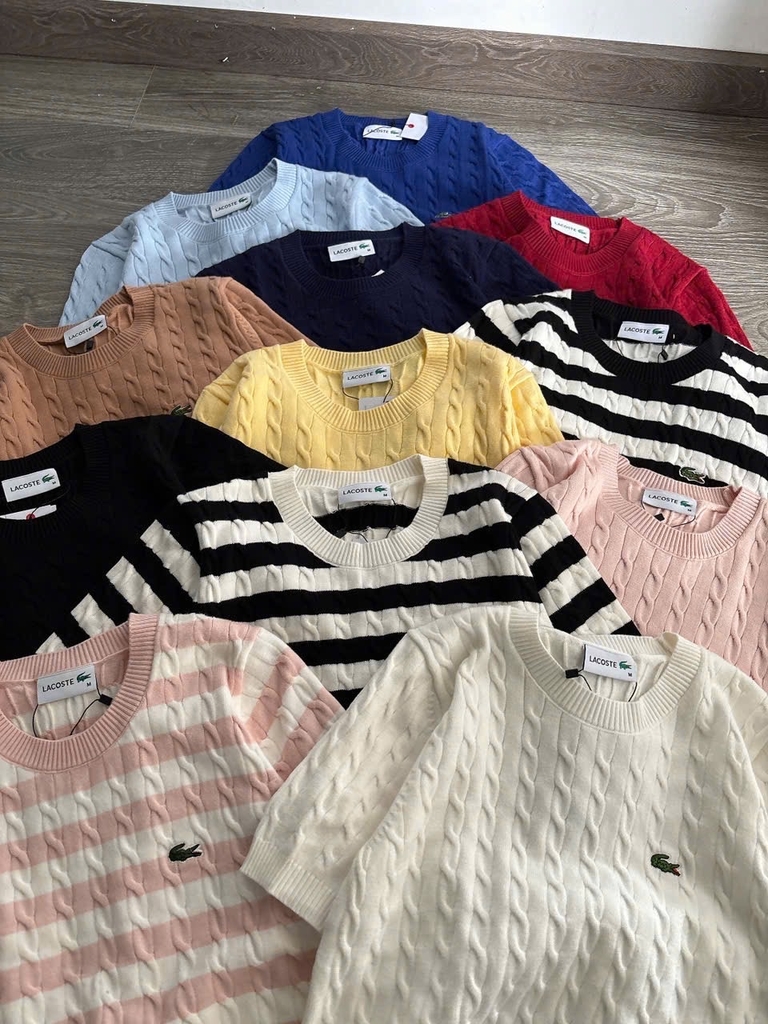 Áo montoghi Lacoste cổ tròn