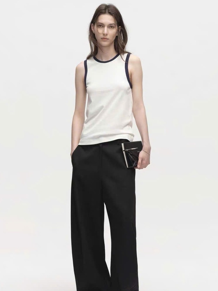 Top sát nách Massimo Dutti